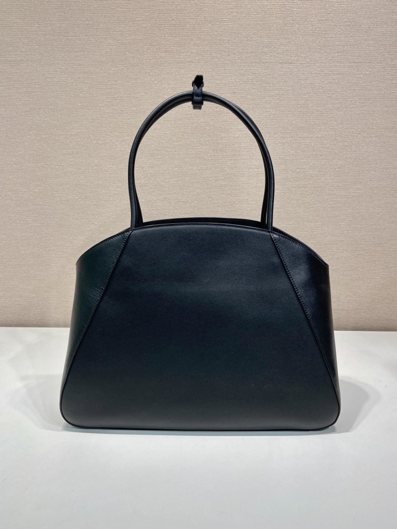 Pra*a tote bags